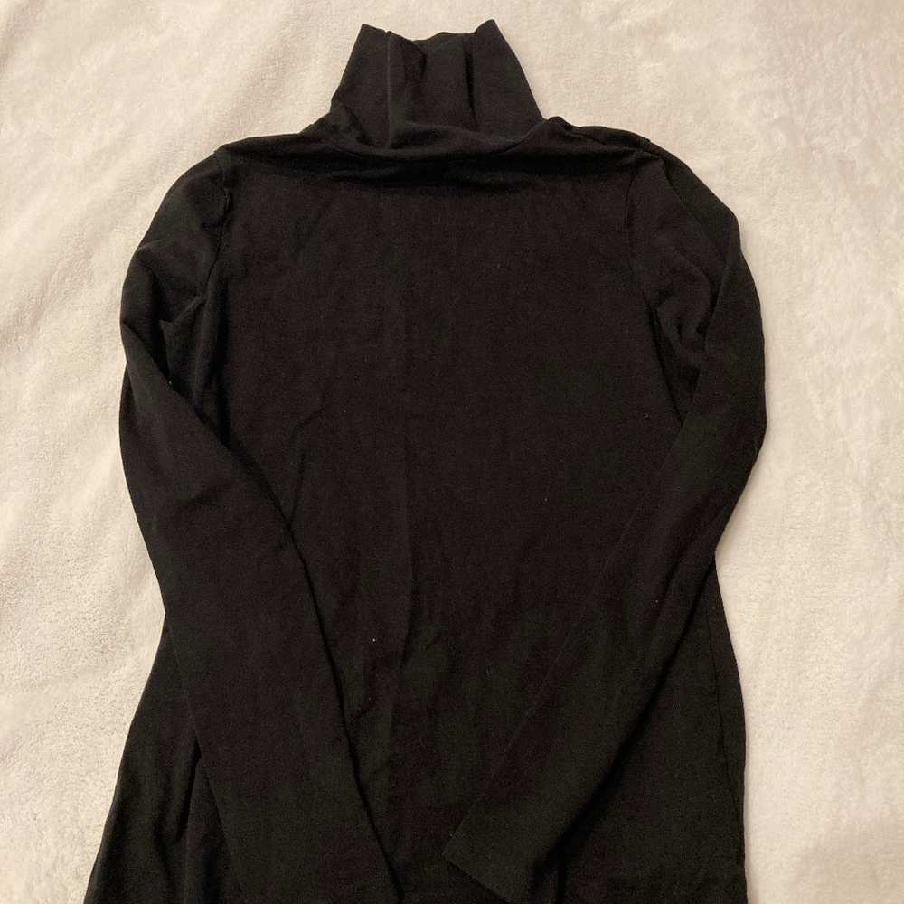 Old Navy Slimfit black turtleneck XS